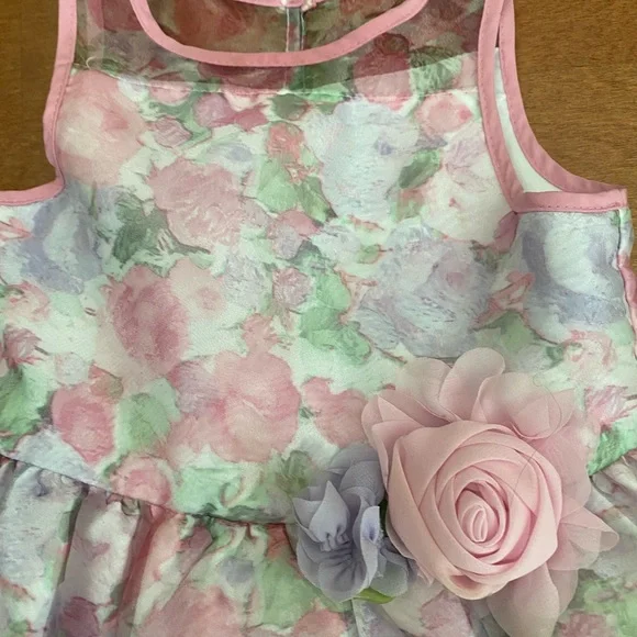 Beautiful Kids Dress 18m - Picture 2 of 5